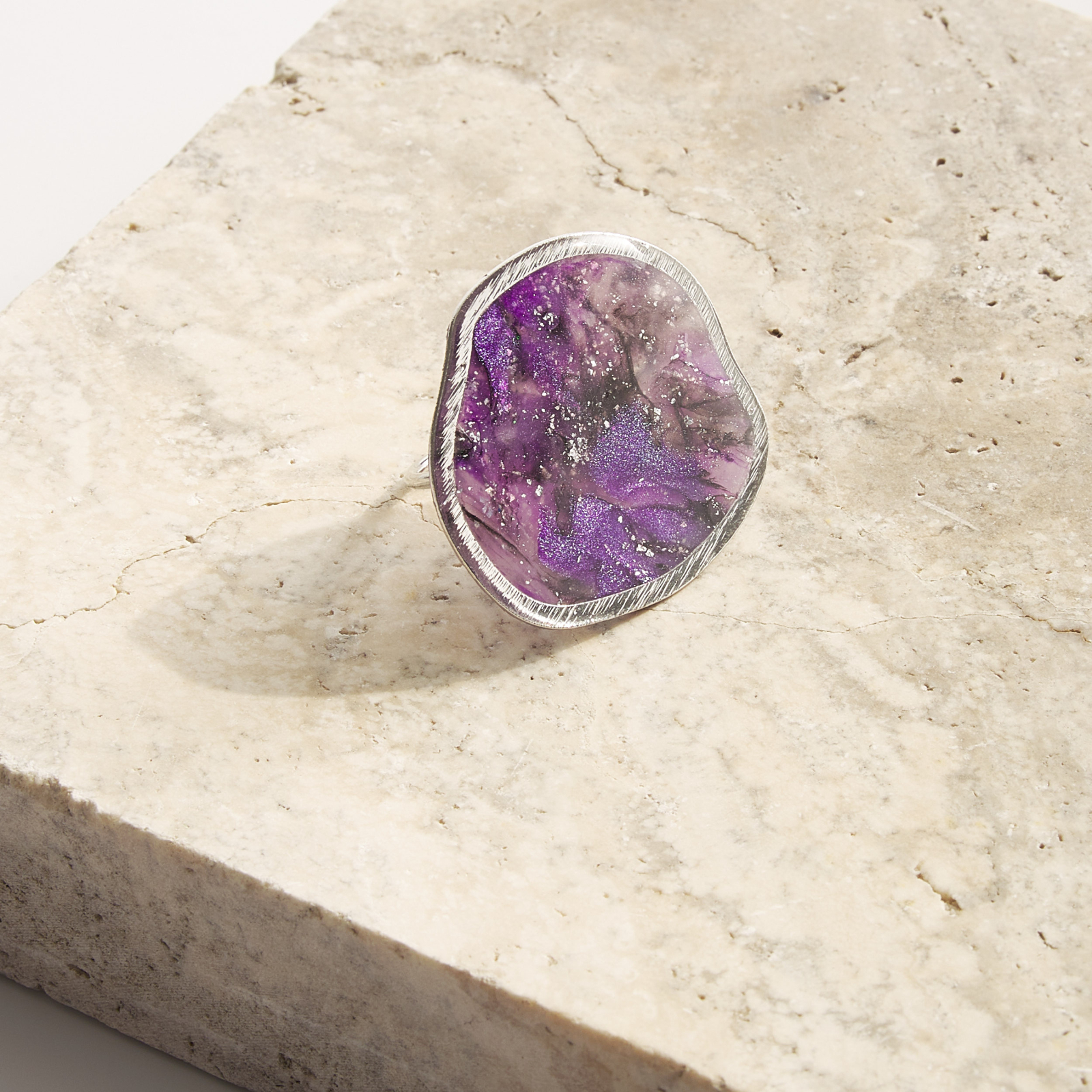 Inel Arya – Negru/Violet